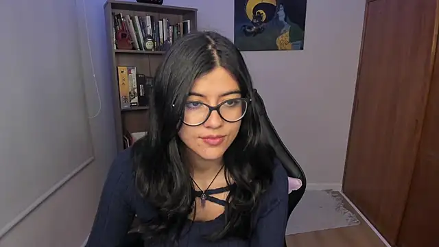 valerie  skyy online show from January 8, 3:21 am