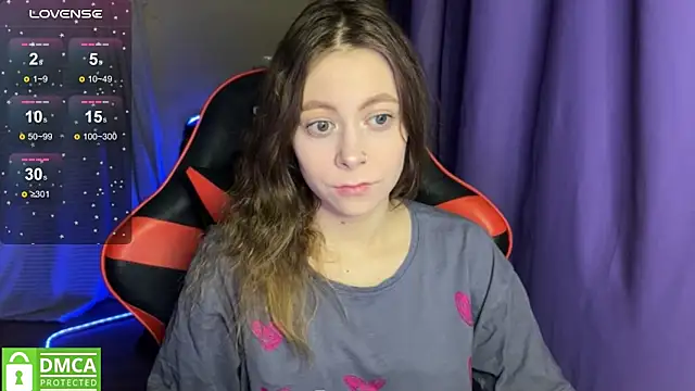 Snapshot of Natural_babe666 chatting on October 7, 11:42 pm Natural babe666 online show from October 7, 11:42 pm