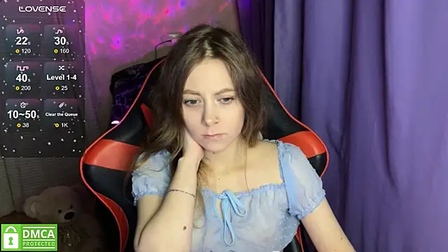 Snapshot of Natural_babe666 chatting on September 24, 11:48 pm Natural babe666 online show from September 24, 11:48 pm