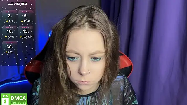 Snapshot of Natural_babe666 chatting on October 4, 10:03 pm Natural babe666 online show from October 4, 10:03 pm