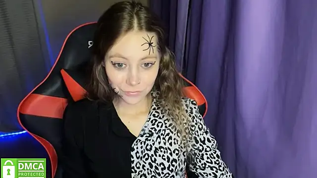 Snapshot of Natural_babe666 chatting on October 24, 5:31 pm Natural babe666 online show from October 24, 5:31 pm