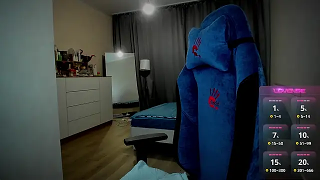 Olivia Munk online show from October 11, 5:34 am