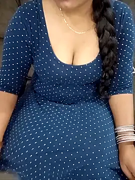 Mounika25 online show from October 17, 6:22 pm