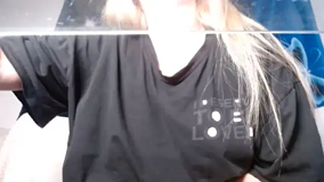 69liamilk69 online show from July 24, 6:33 am