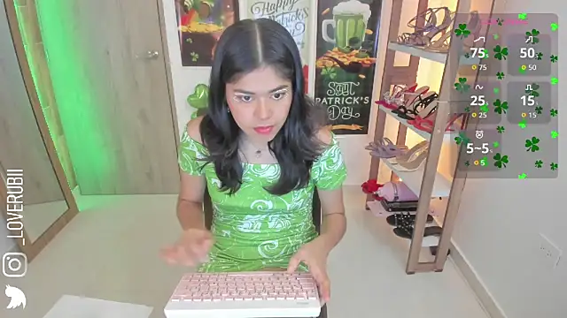 loverubii online show from March 18, 12:26 am