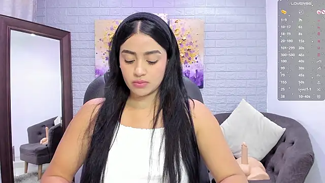 Paula Desousa online show from March 4, 7:53 pm