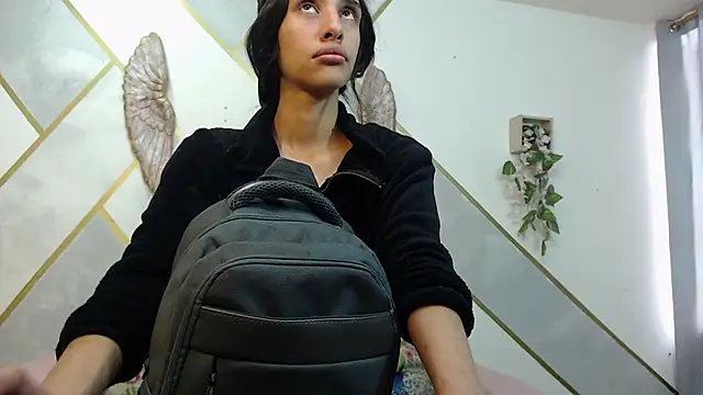 RoxanaCyrano  online show from January 7, 7:39 pm