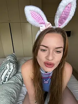 ElenaRebelle online show from April 5, 6:01 am