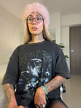 Miss sagitario online show from April 14, 12:38 pm