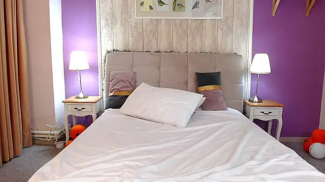 BrianaJoy online show from November 12, 6:55 am