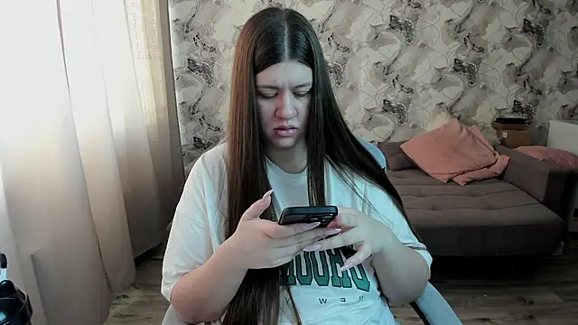 Lis Kollen online show from February 12, 10:39 am