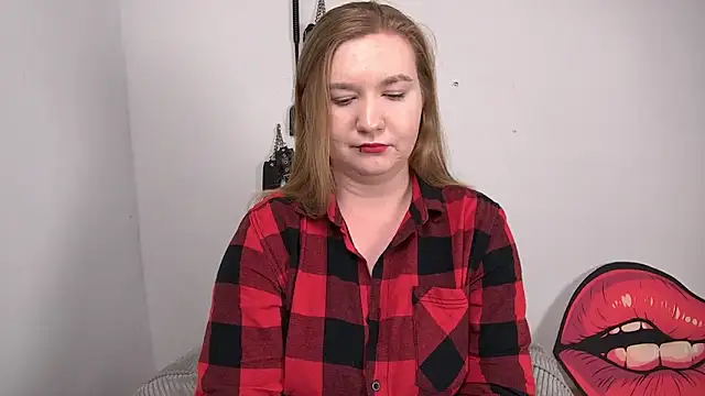 LaraDream online show from October 9, 12:42 pm